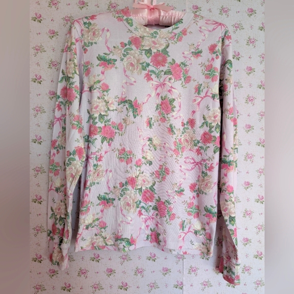 Loveshackfancy Cabbage Rose Potter Barn Pajama Set - Picture 3 of 12